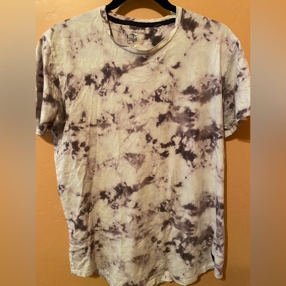 Hollister shirt - Picture 1 of 2